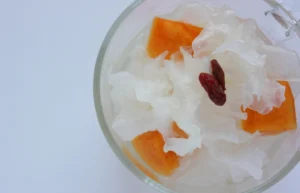 秋の乾燥対策：食養生で内側から潤いを取り戻す
